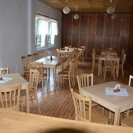 Sportcetrum S Ubytovanim *
